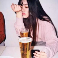 也是一张张上传的，我特别喜欢 永远都在安慰别人，却