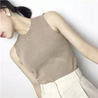 莪象个尛丑演义着别人