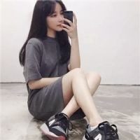 莪象个尛丑演义着别人