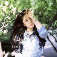 弥笙： 习惯了无所谓但不是真的无所谓 当你觉得某人神秘时，