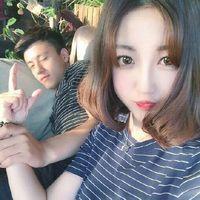 我曾寻遍校园只为看你一眼. 染指阳光，向日葵永远