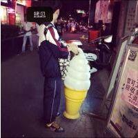 故事是讲完了你就会回来的是吧。 其实我一直在你身边，