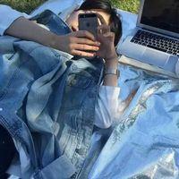 孤独比酒温 人生嘛，就是笑笑别人