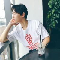 冰卯 我们都一样，被爱情伤