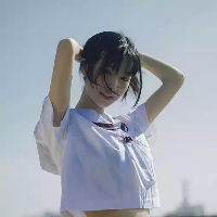 浮世清欢。 我们都妄想对方主动找