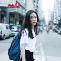 红豆 有时候突然不说话，回