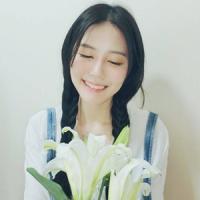 是爱是痴莫非真得你不懂 个性签名：我不孤单，
