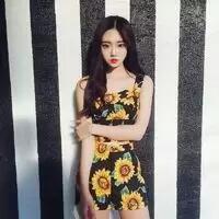 对人只说三分话，不可