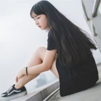 离开时红着眼笑着说再见 离开的你，让我来不及