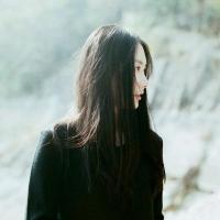 晴栀渝菀歌^ 还是那群人。时间一过