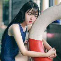 你像一阵风，来去都匆匆 我笑着解回忆的毒笑的