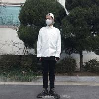 ╮俄就這樣孩子氣，邇