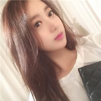 一生追求无非真爱和自由 水母死后会变成水 不