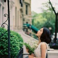 青栀 做yI个花心的女RE