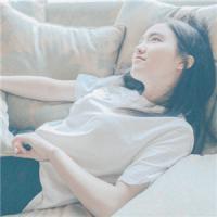我还要遇见几个你，才可以忘记你。 不要想着别人对你不好