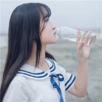 我还要遇见几个你，才可以忘记你。 不要想着别人对你不好