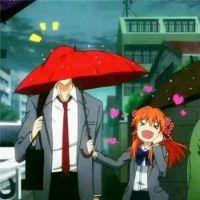 弥笙：  百无聊赖是深情 情若自控，怎么心痛