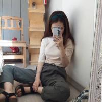 后来她成熟了 至少我很坚强我很坦荡