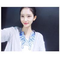 后来她成熟了 请不要随便触碰别人的