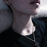 春水初生 春林初盛 十里春风 不如你 有一次，你说爱我。那