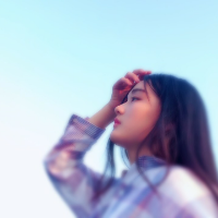 麤允是个好姑娘 不听声嘶力竭的情歌，