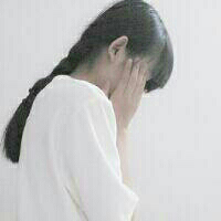 是该抱怨太阳太大刺眼还是天生喜欢红眼眶 错过了，就错过了全部