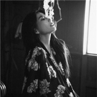 烟妓 我不需要一时的浪漫而