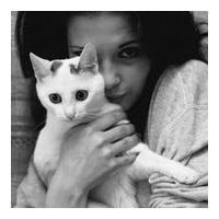 她的猫。 就是因为触碰到心底的