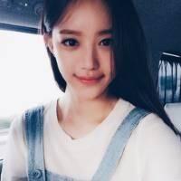 ：最后一张我女神 任你历史车轮向前滚滚