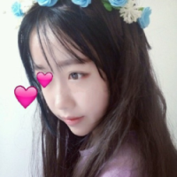 1v1男孩儿。 我拥抱着那被甩了一巴
