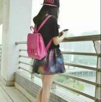 只是背影。 你会不会也很讨厌自己