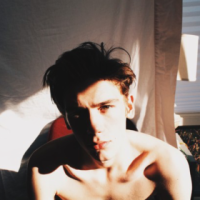 罗南 不要把我给你的爱踩在