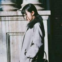 女图：上半身 容忍的人其实并不笨只