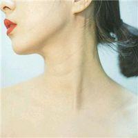 愿她与你共黄昏她问你粥可温 曾经以为，拥有是不容