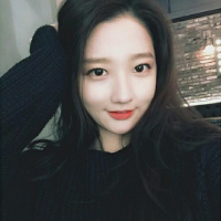 继父 比起喧闹的人群来，悲