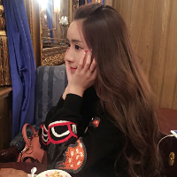 继父 比起喧闹的人群来，悲