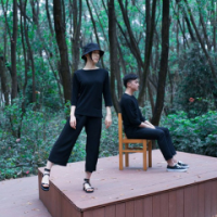 奚 其实我也想在你左右，