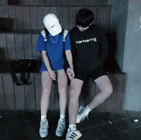 奚 其实我也想在你左右，