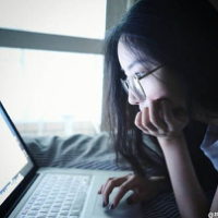 疏远不一定是讨厌也许是太喜欢 你只有一张脸也只有一