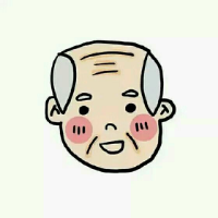 我在机场等一艘船。 我们之间隔着两个胸膛