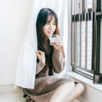 匿枉 总是渴望的拥抱取暖，