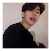 喜拿 明明说着看开了，却总