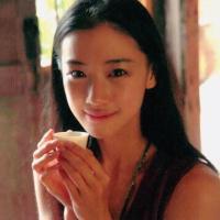 不要执着的为谁堕落，