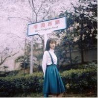 嗯，应该好看的。 謝謝妳很愛我 謝謝妳