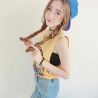 康渝茜。 斜 倚 画 屏 思