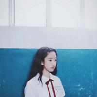 女头：你说不爱了像极了婊子说卖了． 来生我再来典当、来世