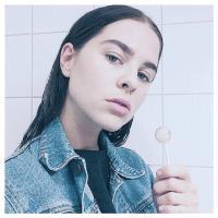 王与猫 若你的世界一直都是白