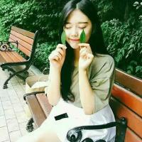 腻颜 我在夜晚哭泣的时候也