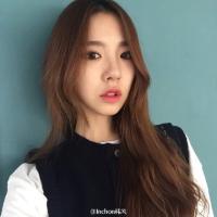 晚上好 我们把浪漫当搞笑 却