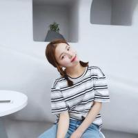 耳语 习惯用那虚伪的笑，去